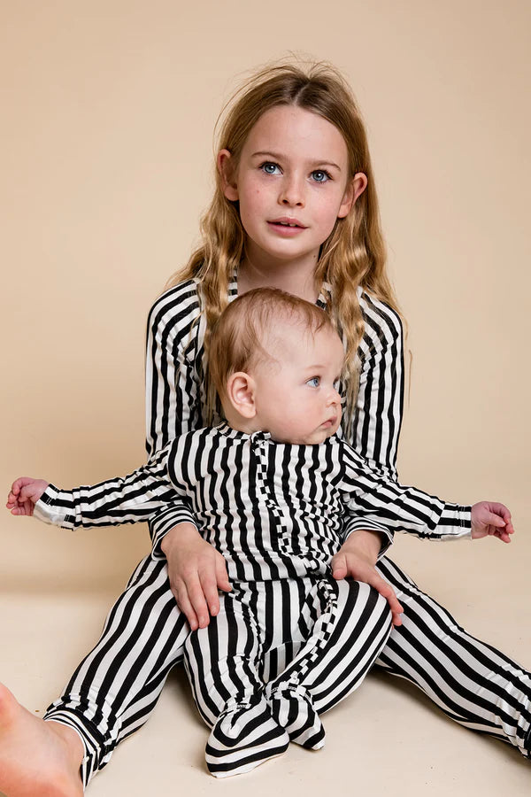 Zipper Sleeper - Black and White Stripe