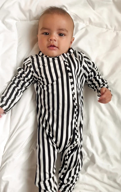 Zipper Sleeper - Black and White Stripe