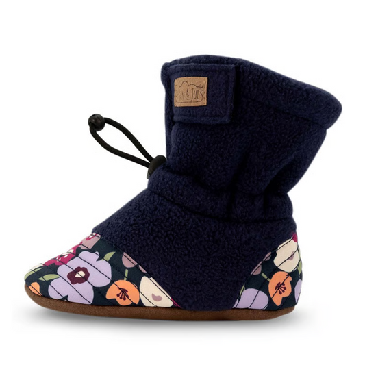 Stay-Put Cozy Booties - Winter Flowers