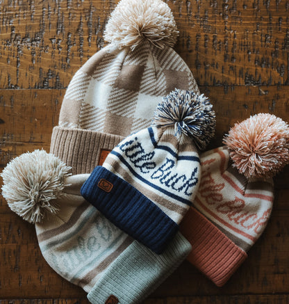 Backwoods Pom Toque - Coral Rose